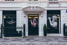 Load image into Gallery viewer, Free 5 Top-Quality Sign and Facade Mockups
